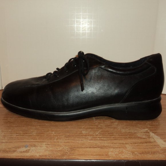 Munro American Women's Size 11 M Shoes Black Lace Up Leather - Picture 4 of 12